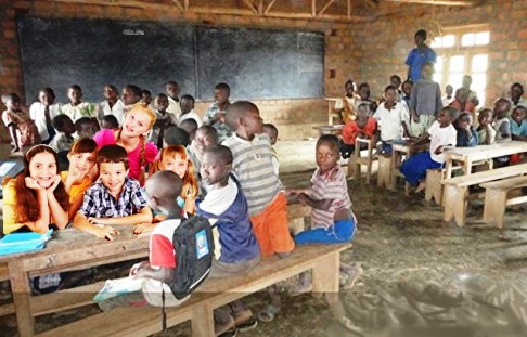4 SCUOLA AFRICA.JPG
