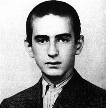 Elie_Wiesel_age_15.jpg