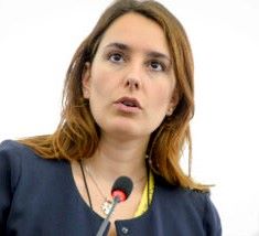 Laura-Ferrara.jpg