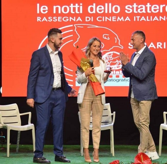 Premiazione giornalista Gabriella d'Atri.jpg
