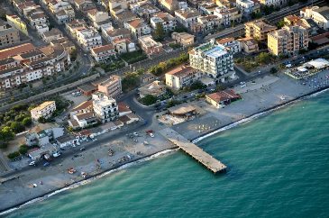 Trebisacce-lungomare.jpg