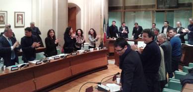 applauso a rossano.jpg
