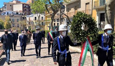 celebrazione.jpg