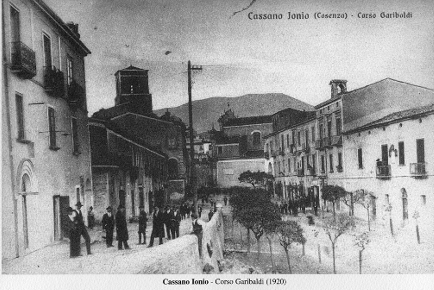 corso garibaldi e via vittorio emanuele.jpg