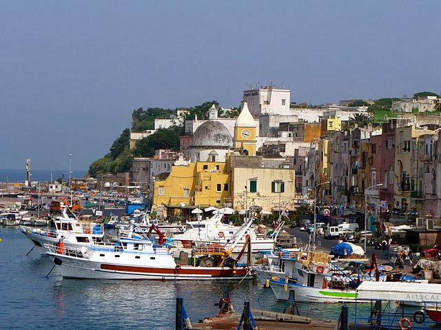 fig. 9 - Porto di Procida.JPG