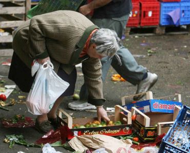 poveri1.jpg