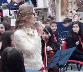 scuola coro.jpg