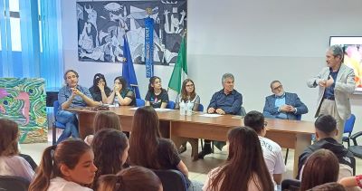scuola media troccoli2_x.jpg