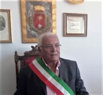 sindaco amendolara.jpg