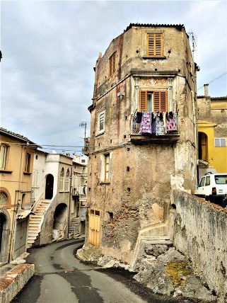 via del centro st di cassano.jpg